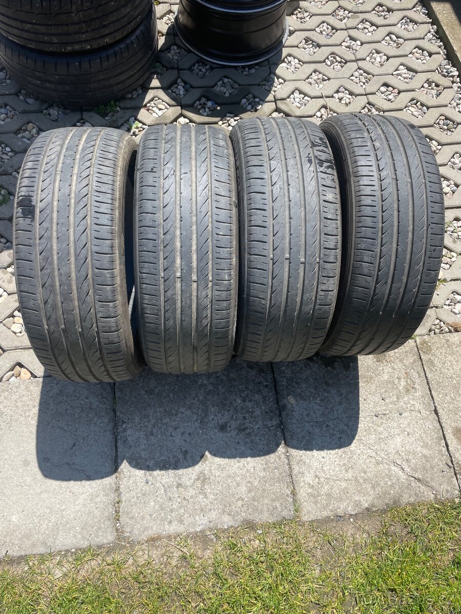 Letní pneu 215/50/18