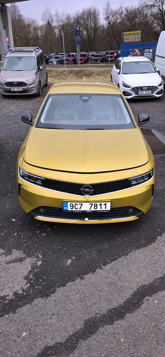 Opel astra