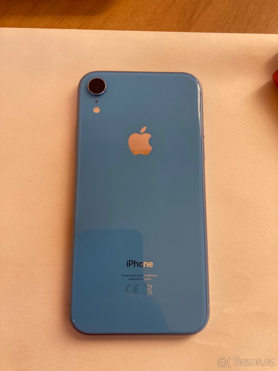 📱 iPhone XR 64 GB – vĂ˝bornĂ˝ stav + pĹ™Ăslušenstvà – 3 500 KÄŤ