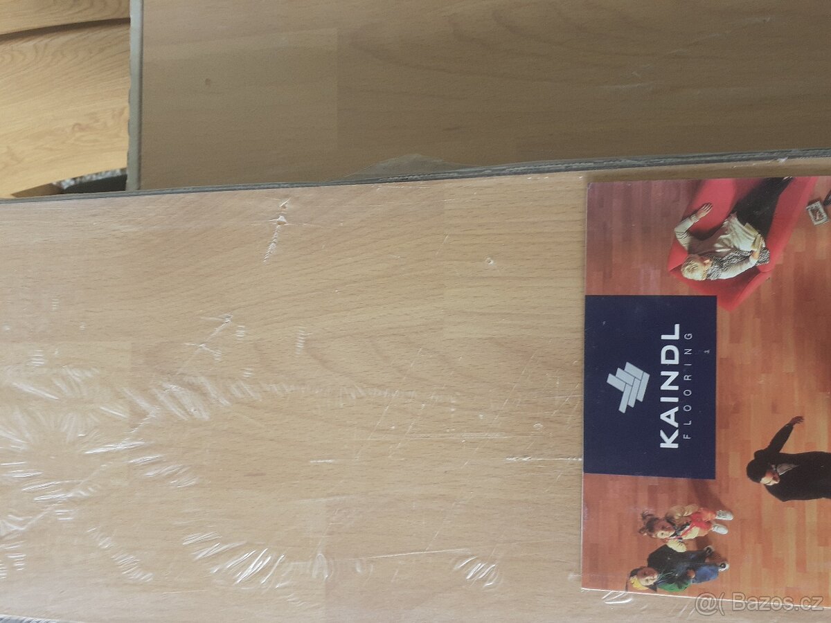 prodam laminatovu podlahu zn. Kaindl 6,45 m²