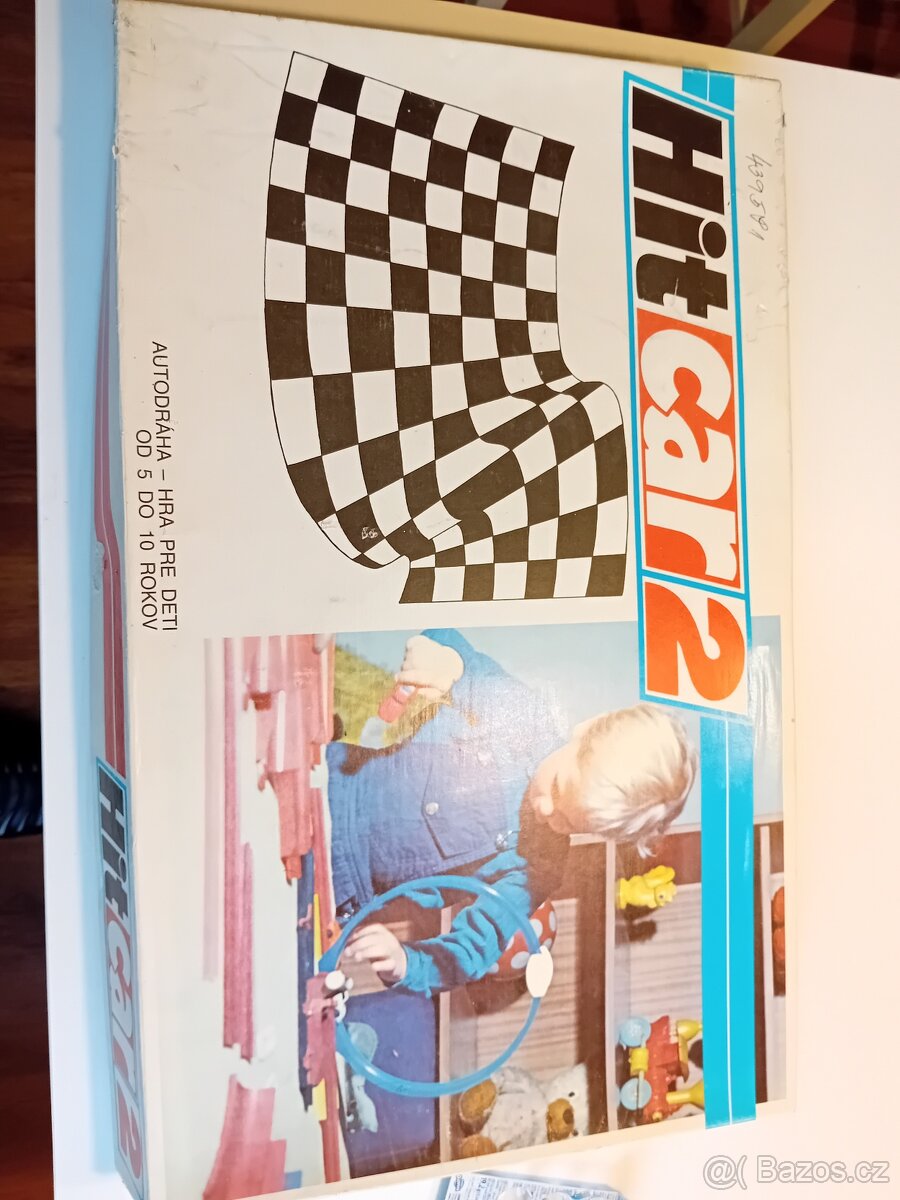 Auto zavodni dráha hit car 2