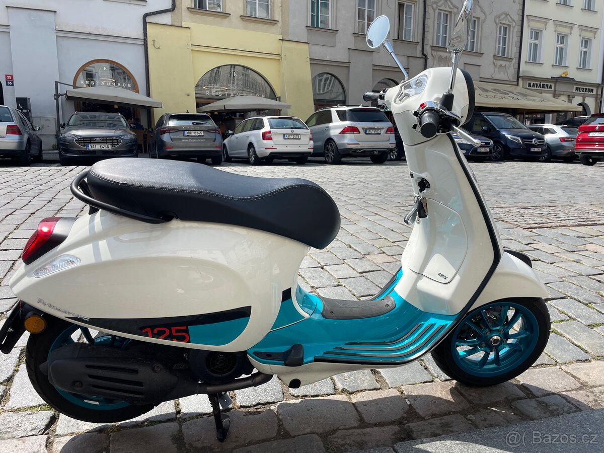 Vespa Primavera 125 Color Vibe