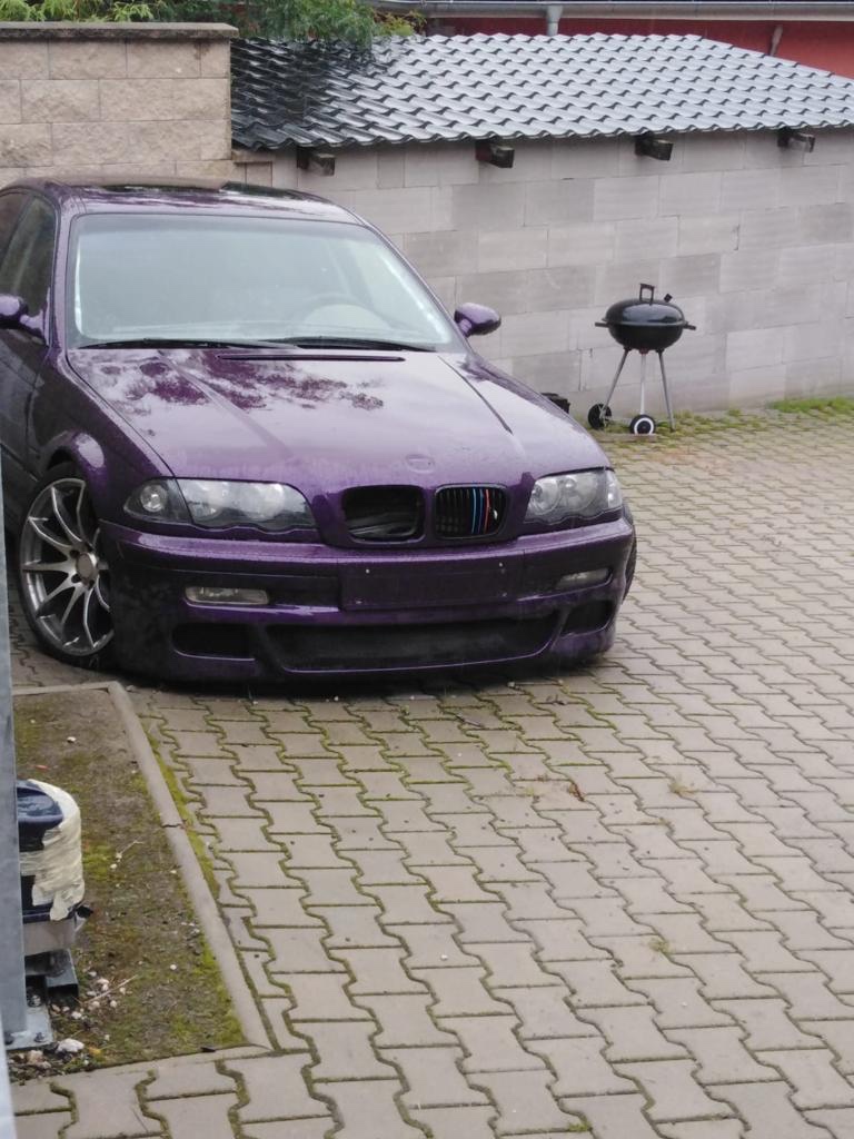 BMW e46 323i