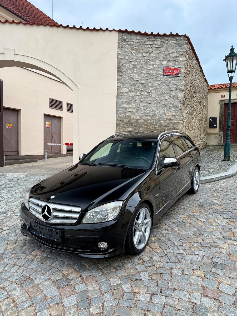 Mercedes Benz C 220CDi AMG 2.Maj Navi Xenon Kůže Sport