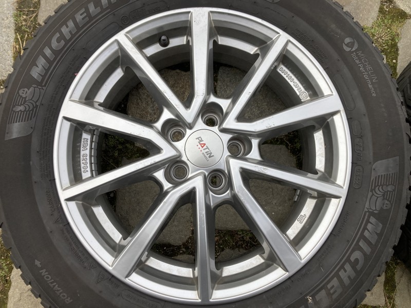 Alu kola ŠKODA KAMIQ 5x100 MICHELIN CROSSCLIMATE 205/60R16