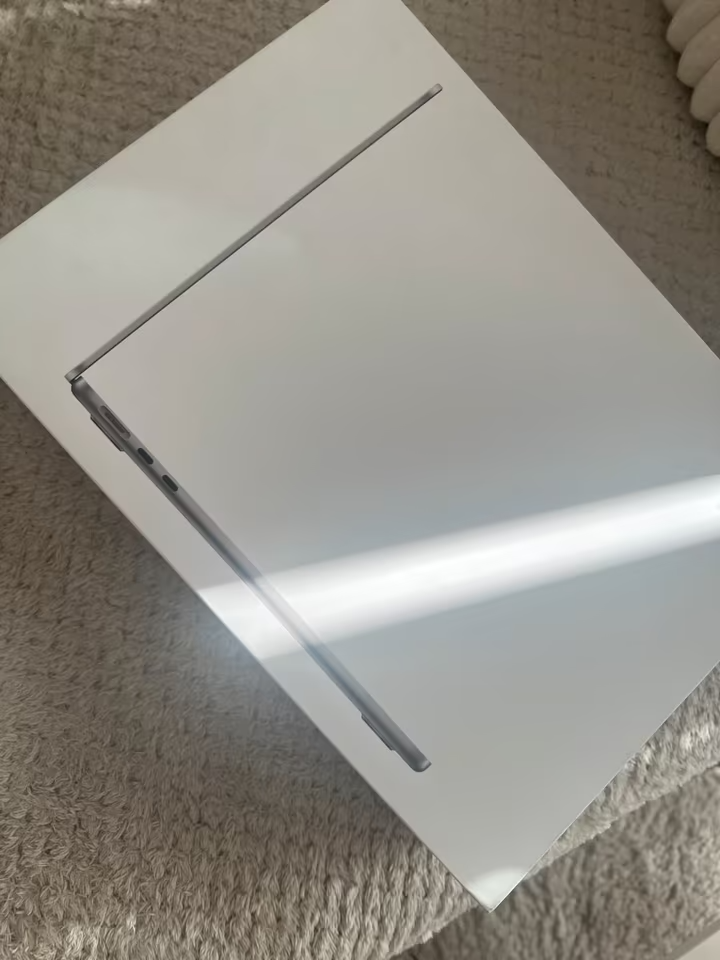 Apple MacBook Air 2024 M3, 8 GB, 256 GB SSD, 13,6