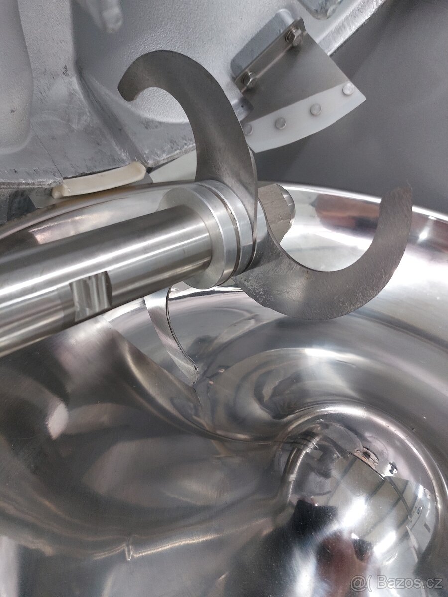 ŘEZNICKY KUTR 9 L STOLNÍ KUTR 9 L