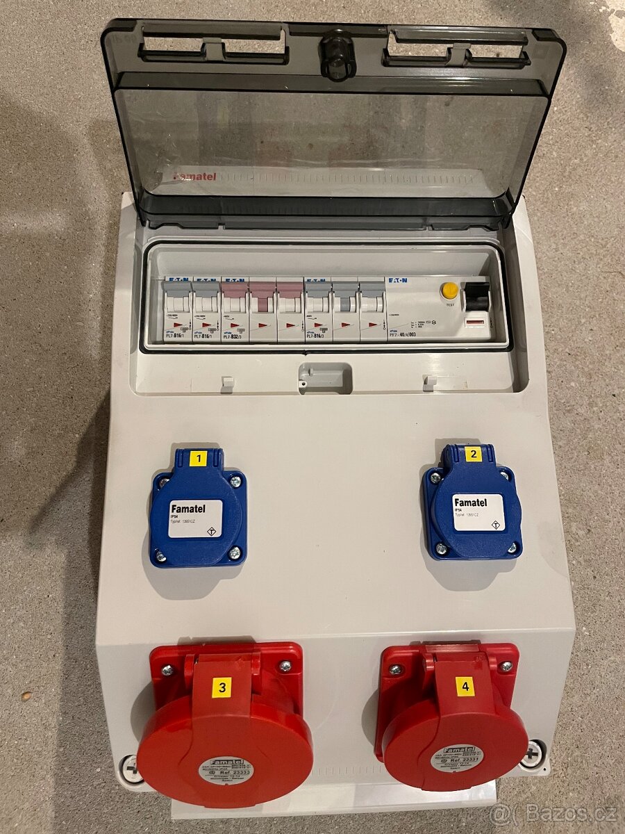 Zásuvkový rozvaděč