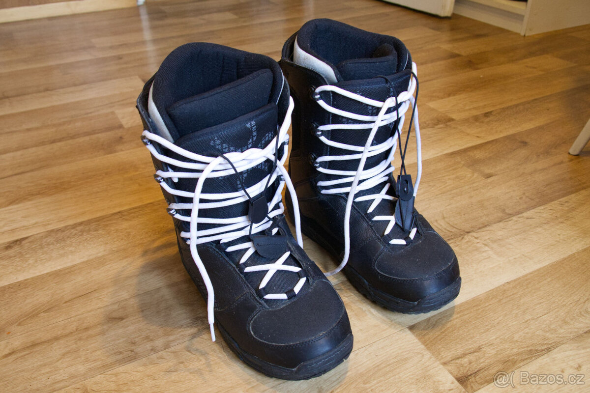Snowboardové boty vel.45