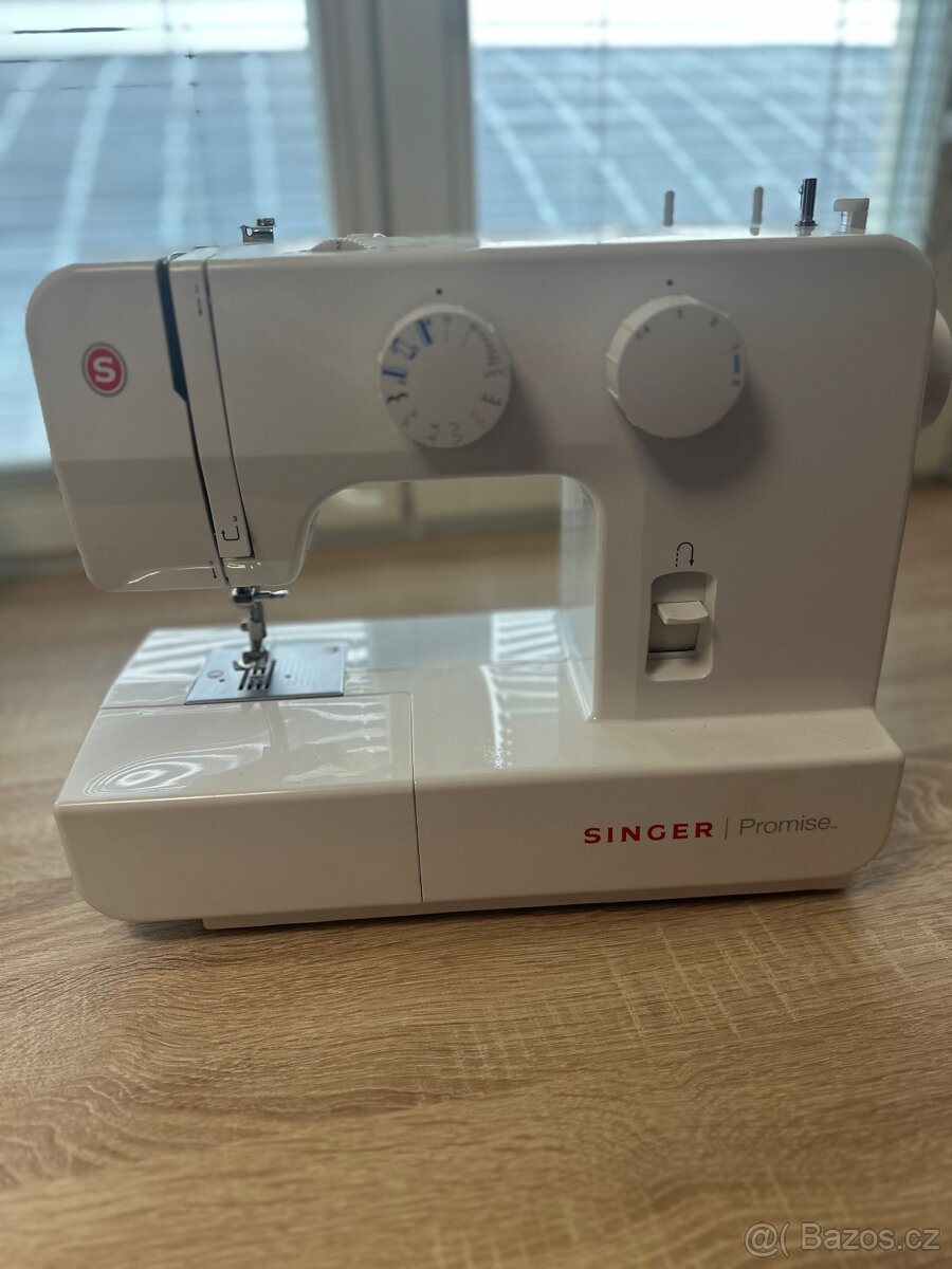 Šicí stroj Singer Promise
