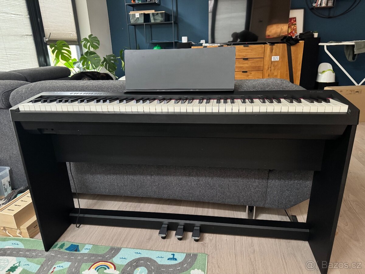 Roland FO-30+stojan+3-pedalova jednotka