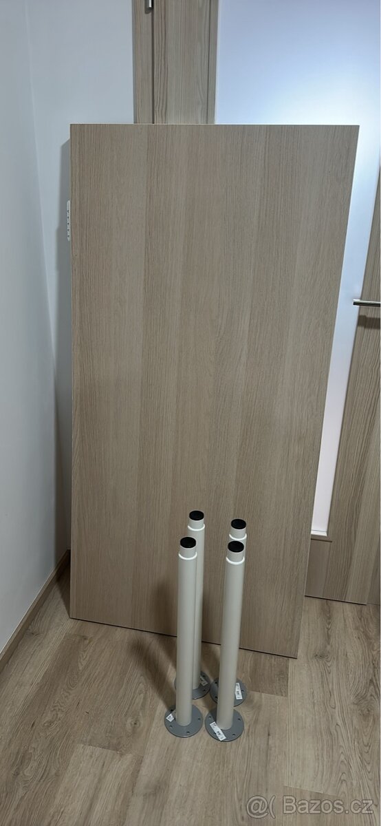 IKEA stůl (deska + 4 nohy + držák kabelů)