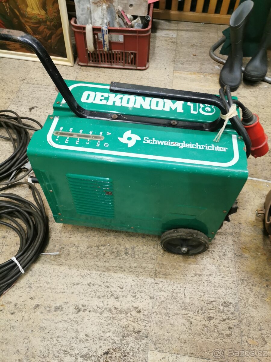 Svářečka 220/380.