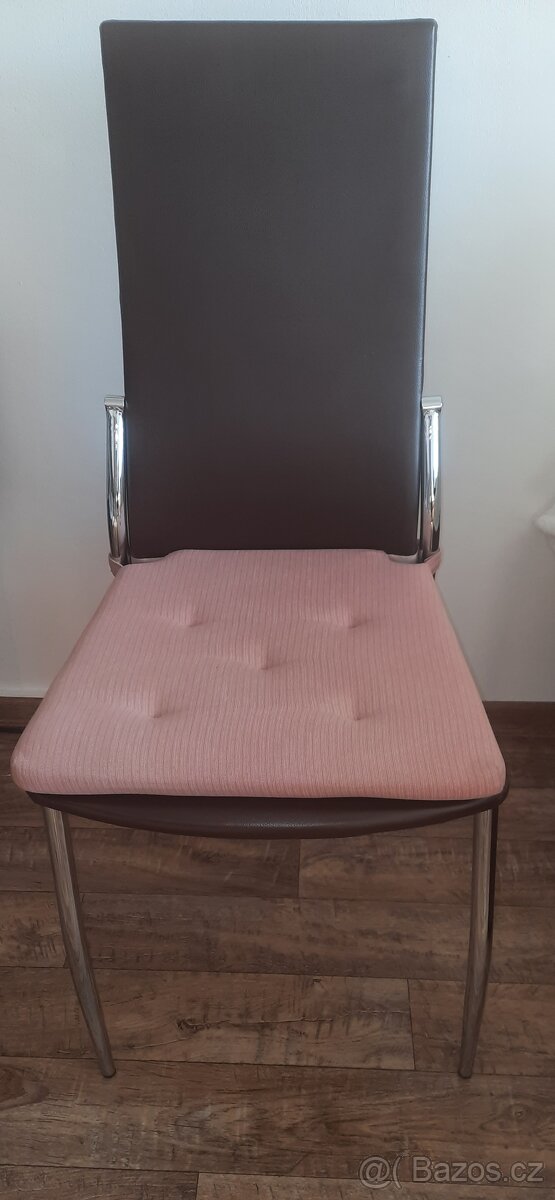 Jídelní židle