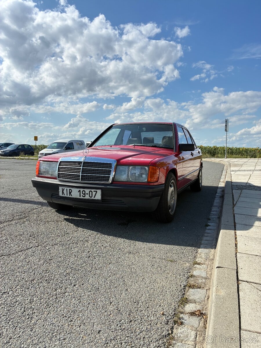 Mercedes W201 190D