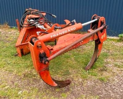 Kleště za traktor