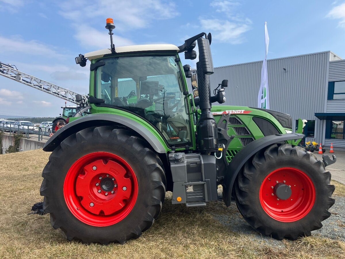 Fendt 516 Vario Gen3 Profi - ZÁRUKA