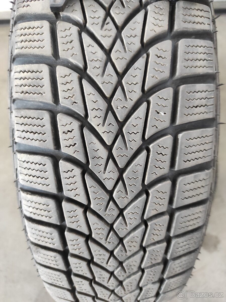 Zimní pneumatiky Dayton 175/70 R13