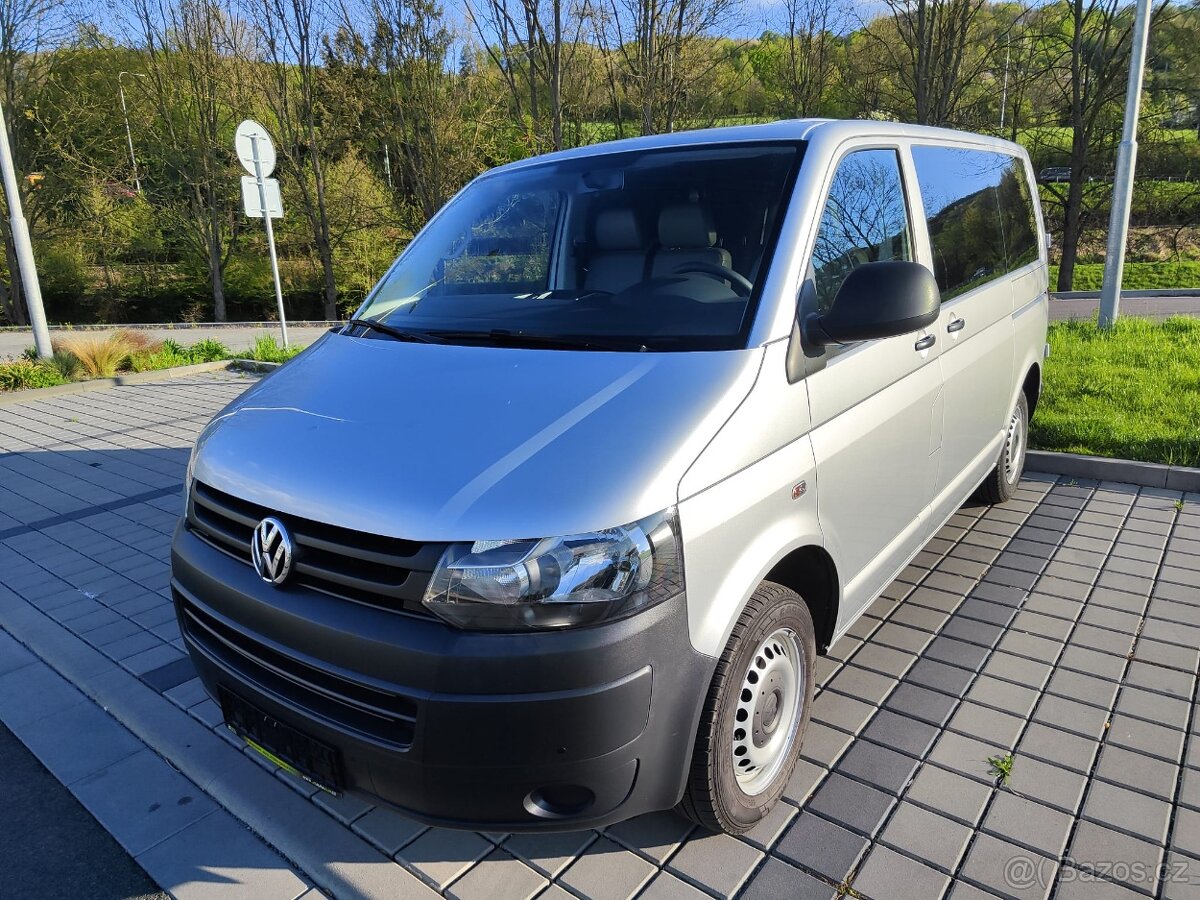 VW T5 TRANSPORTER 2.0 TDI 103kW, 155 700 KM, 2x ŠOUPAČKY