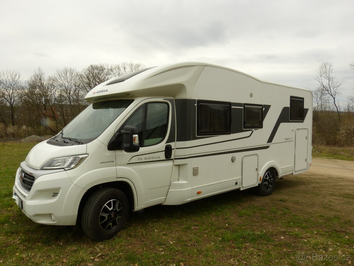 Obytny automobil Adria Matrix 670SL-5osob