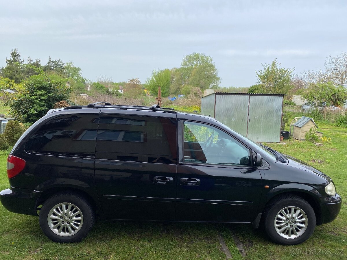 Chrysler Voyager 2.8 CRD LX , 2006, automat, klima, tažné