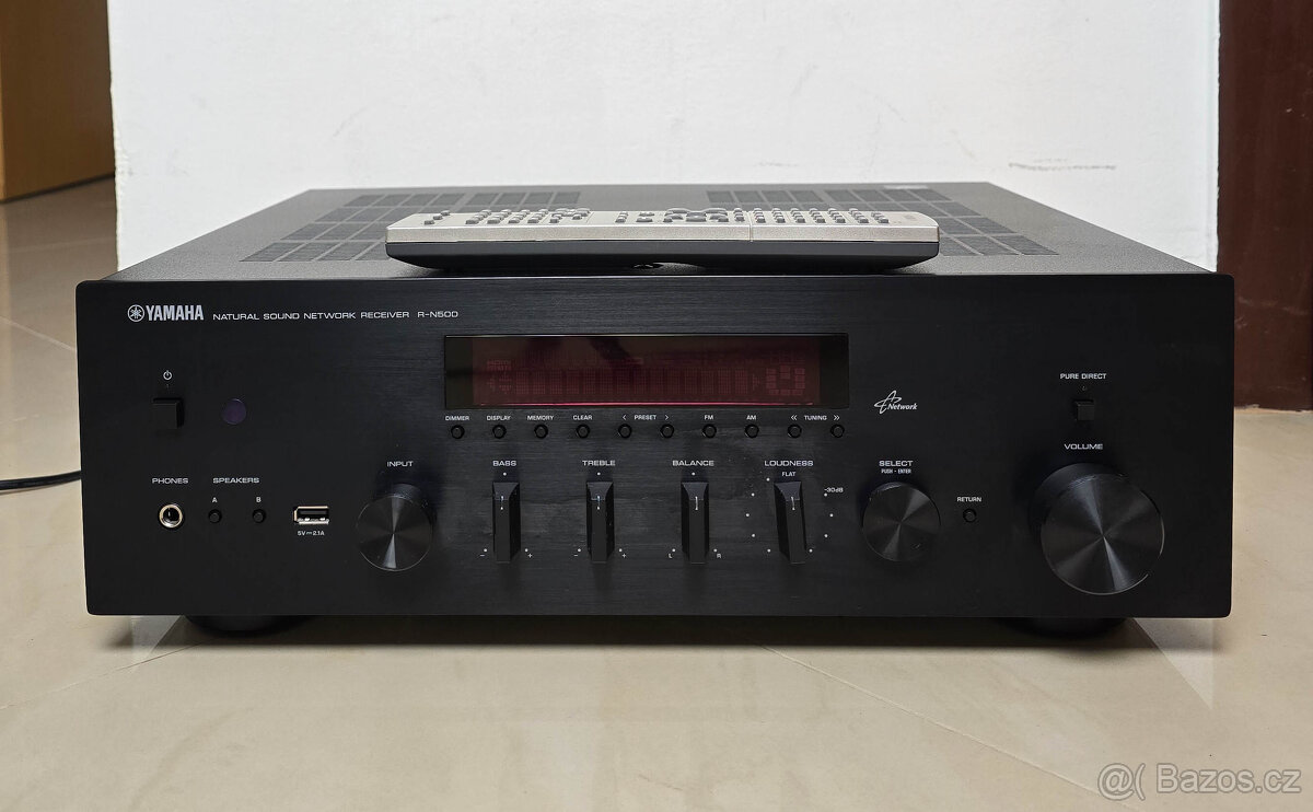 YAMAHA R-N500 / AirPlay / USB / Optika / Sub