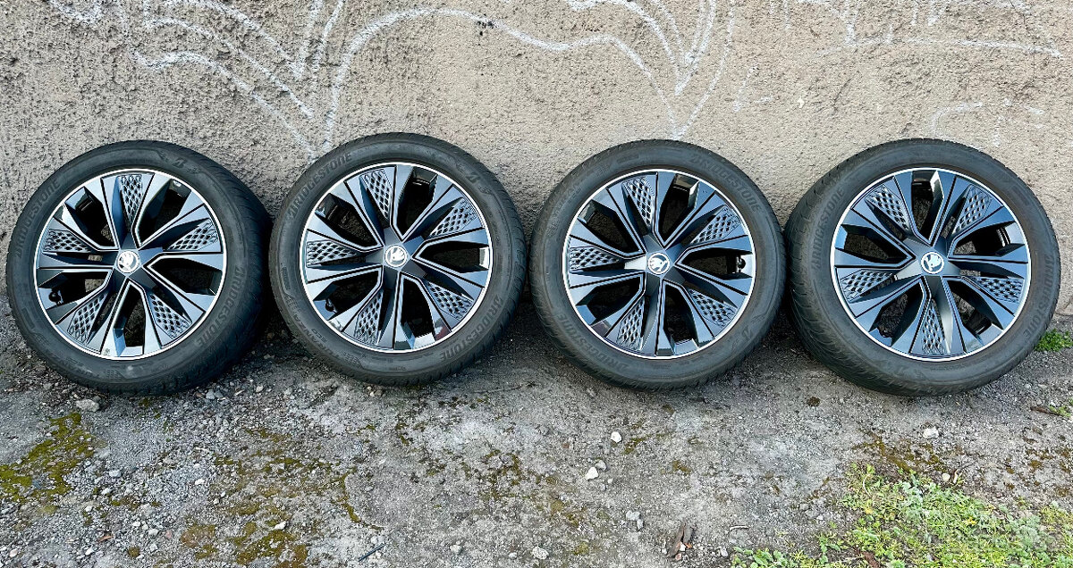 originální ALU kola škoda procyon R18 5x112 Letní pneu