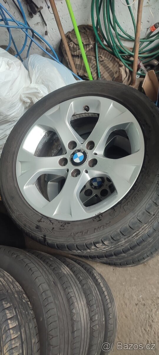 17" BMW X1 RUNFLAT 225/50 R17 5x120