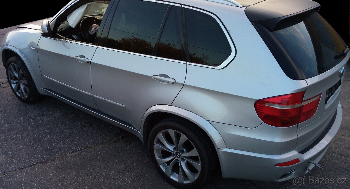 Náhradní díly z BMW e70 X5 210kw Mpaket