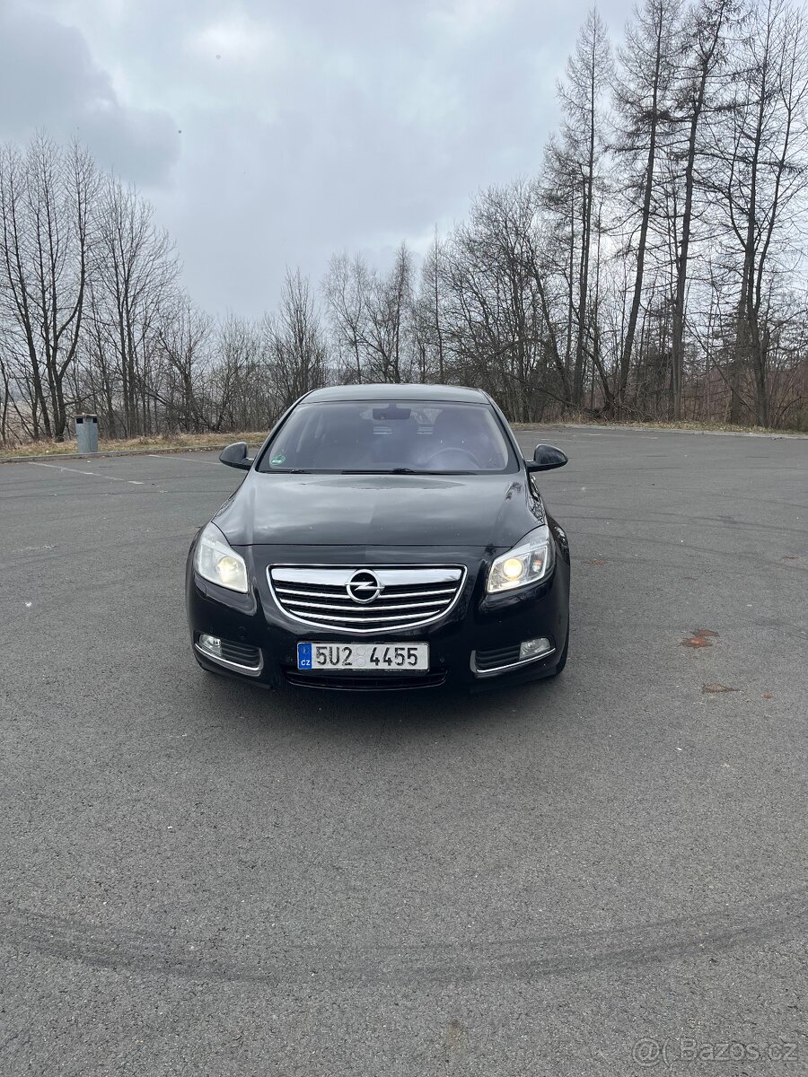 Insignia 2.8 V6