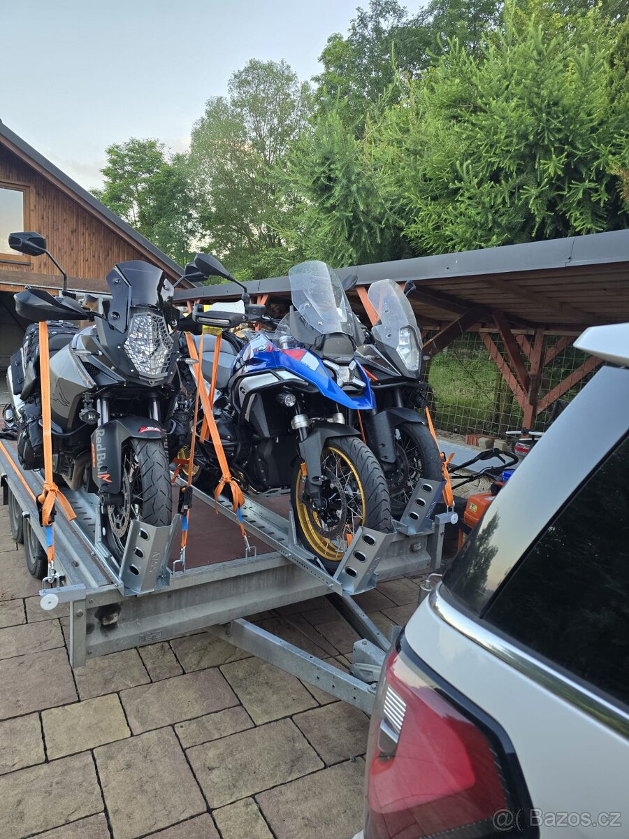 Pronájem přepravníku na motocykly