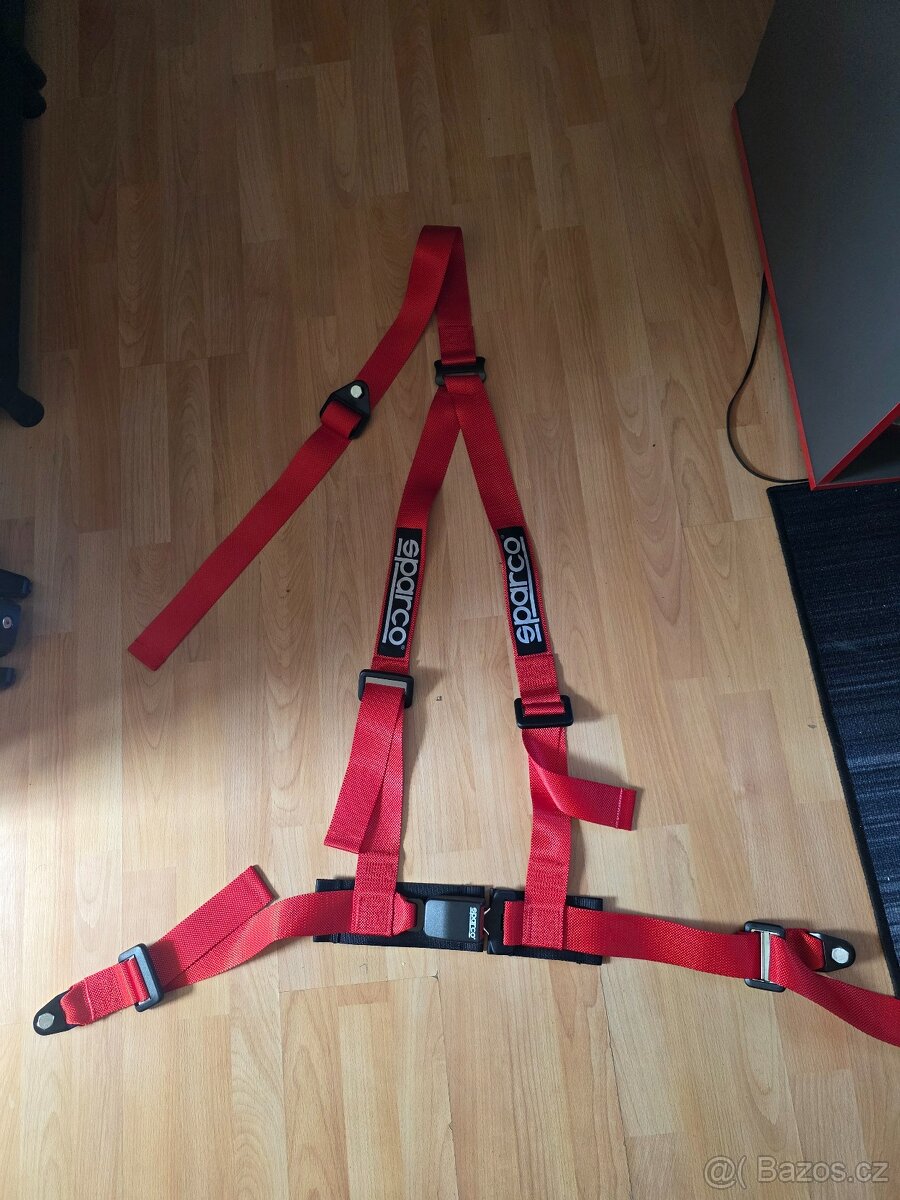 SPARCO 3 bodové pásy