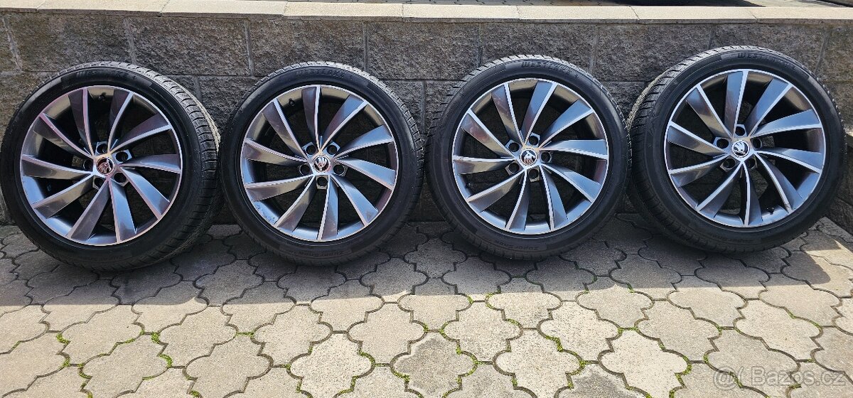 Originál alu Škoda Superb 3 5x112 235/45 R18 - 7,5mm