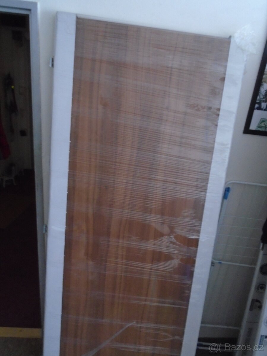 NOVÉ, Solodoor dveře - ořech