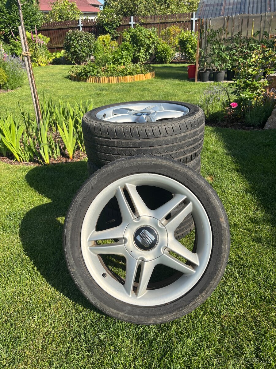 5x100 r17 Seat Leon