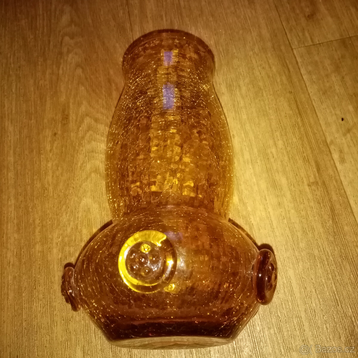 Prodám staré sklo - váza , mísy poháry, autorské sklo.