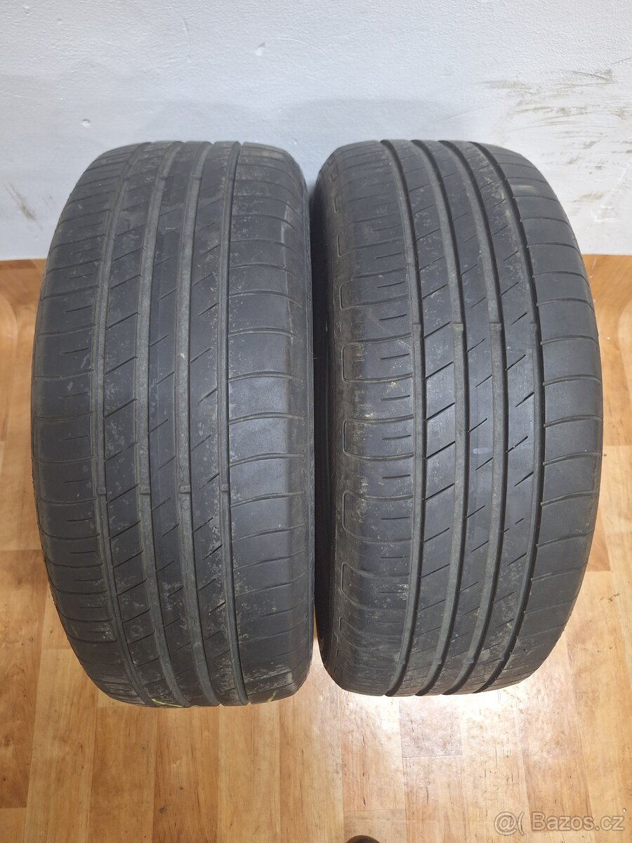 Letní pneu 225/55/17 GoodYear