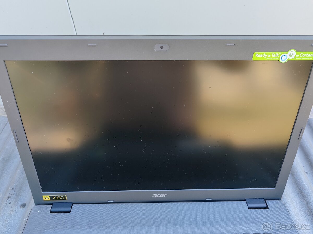 Notebook Acer i5 aspire E17