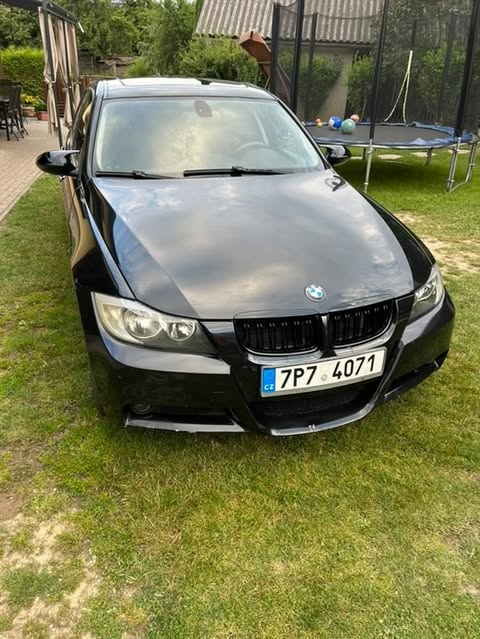 Bmw E90 320i