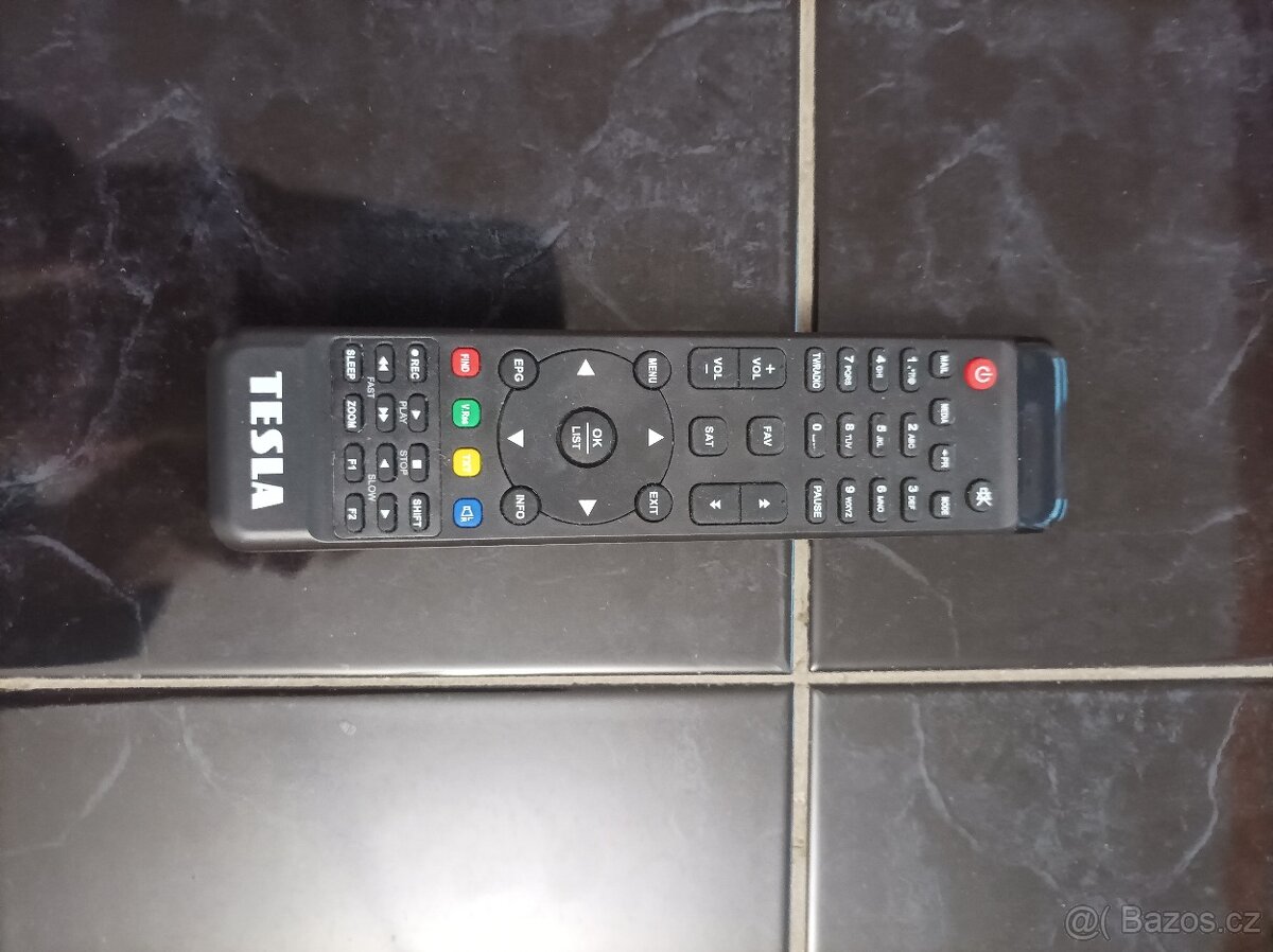 Prodám satelitní přijímač Skylink v záruce