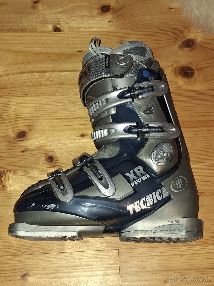 Lyžáky TECNICA XR rivat, 38 2/3, MP 245, bota 284mm