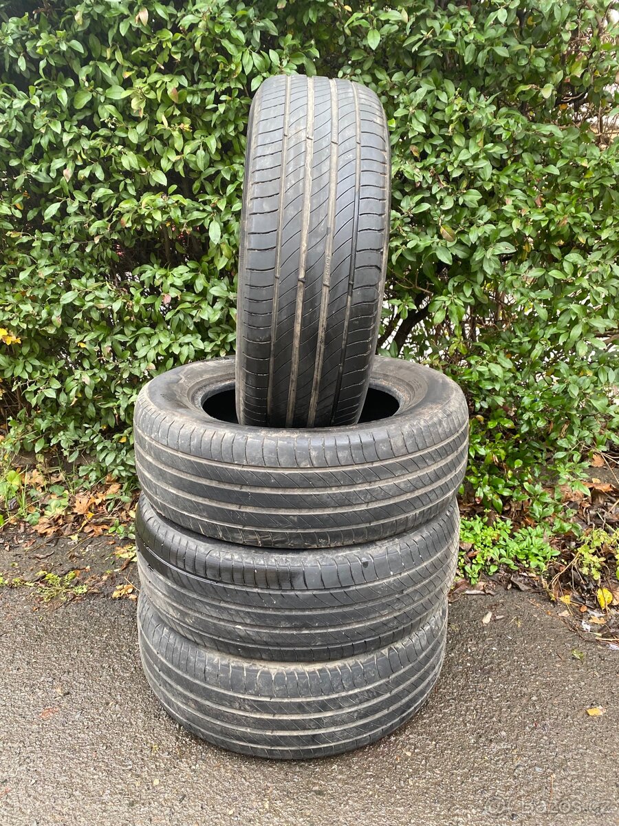 205/60 R16 92H Michelin 4x4mm dot4419 Letní