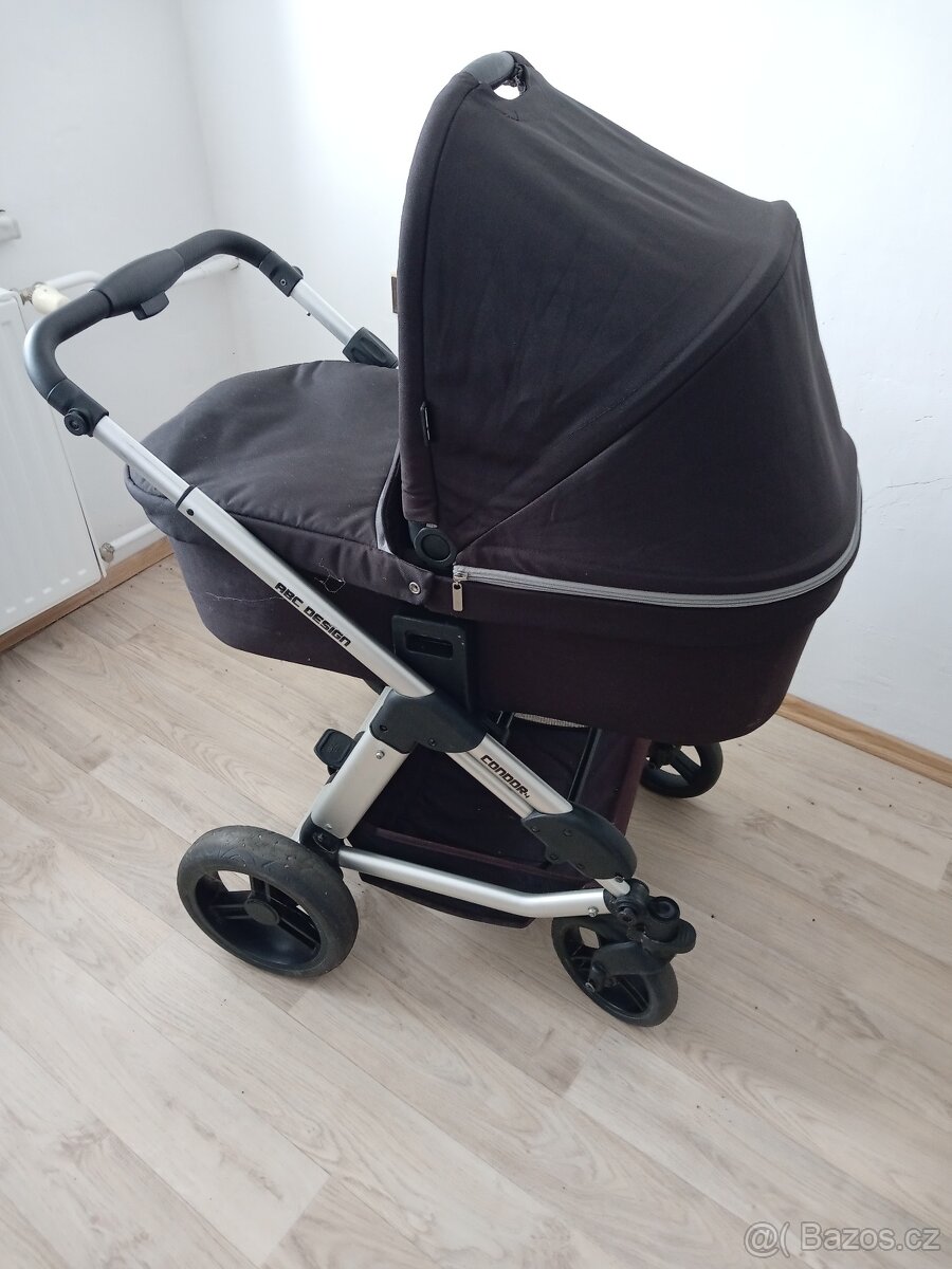 MULTIFUNKČNÍ KOČÁREK 3v1