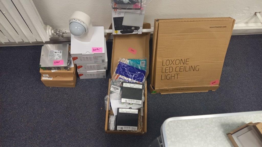 Soubor hardware věcí Loxone