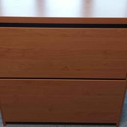 Bradop peřináč C401