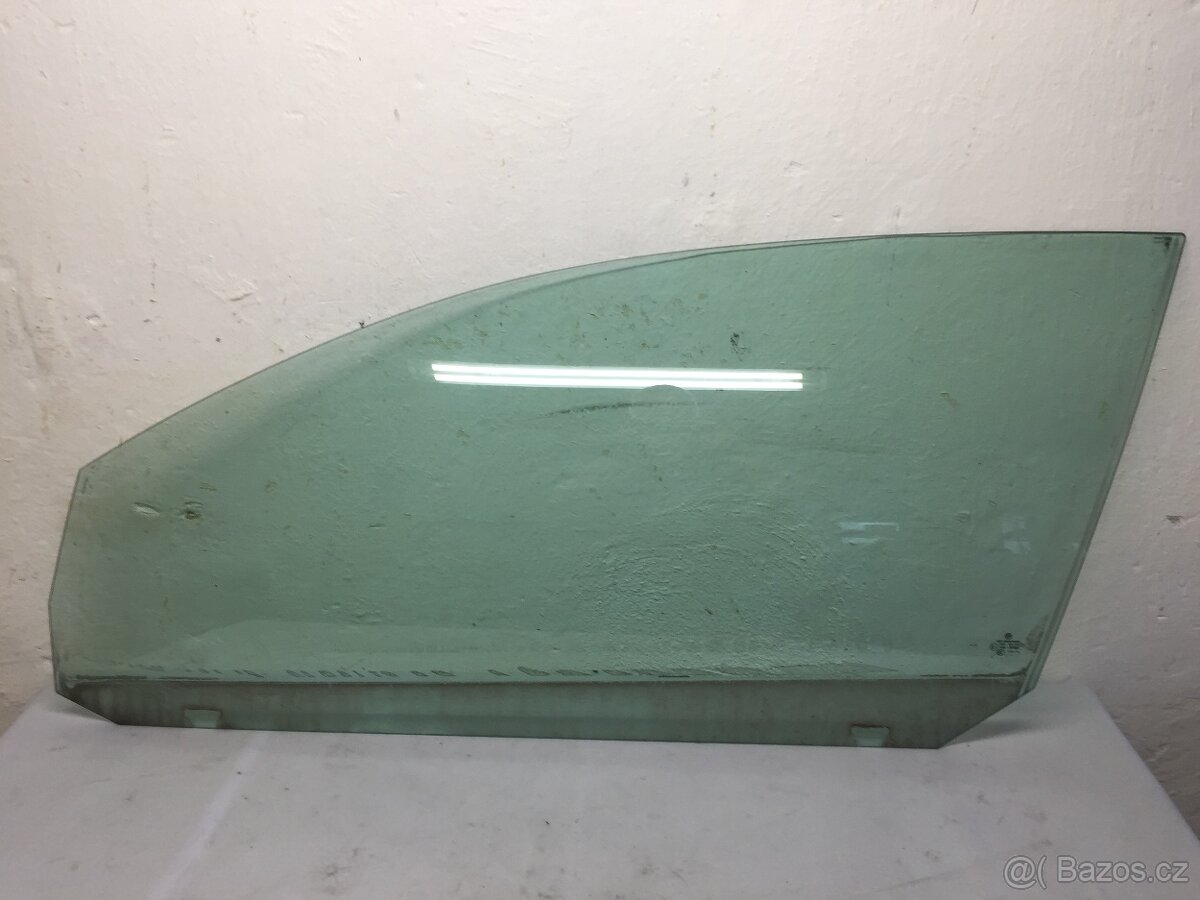 VW GOLF 5 COUPE 2003-2008 - LEVÉ PŘEDNÍ SKLO DVEŘÍ