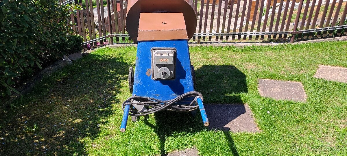 Profi stavební míchačka