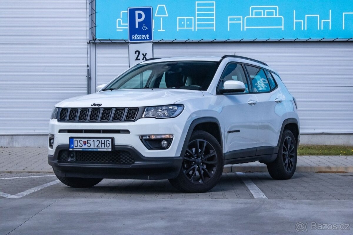 Jeep Compass 1.3 TURBO Night Eagle