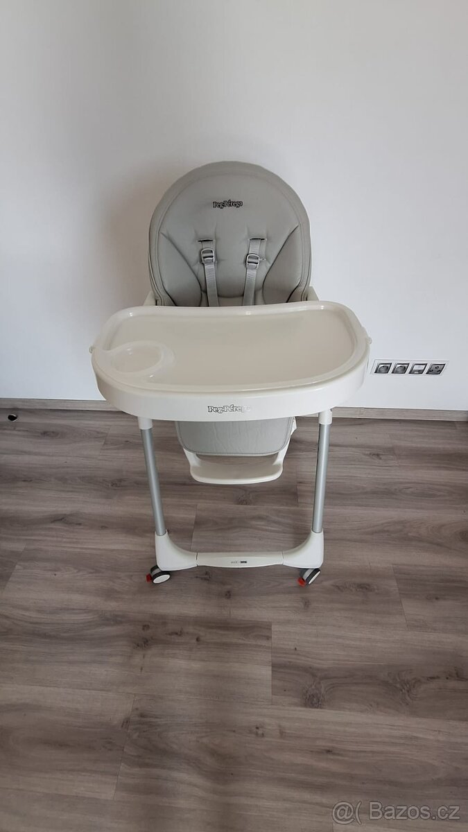 Jídelní židlička Peg Perego