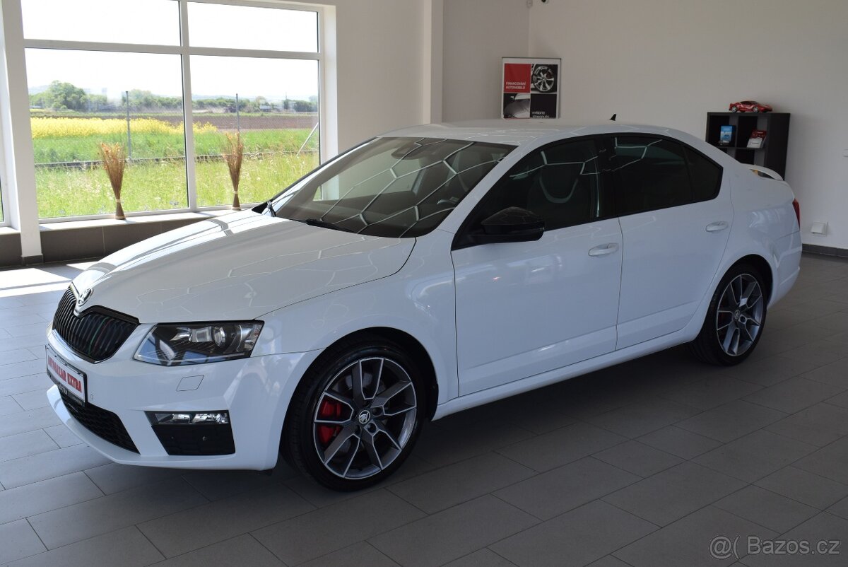 Škoda Octavia 2,0 TDI RS 135 kW,NAVI,Bi-xen,ACC,